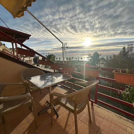Sea View Apartmán Golem (Tirana)